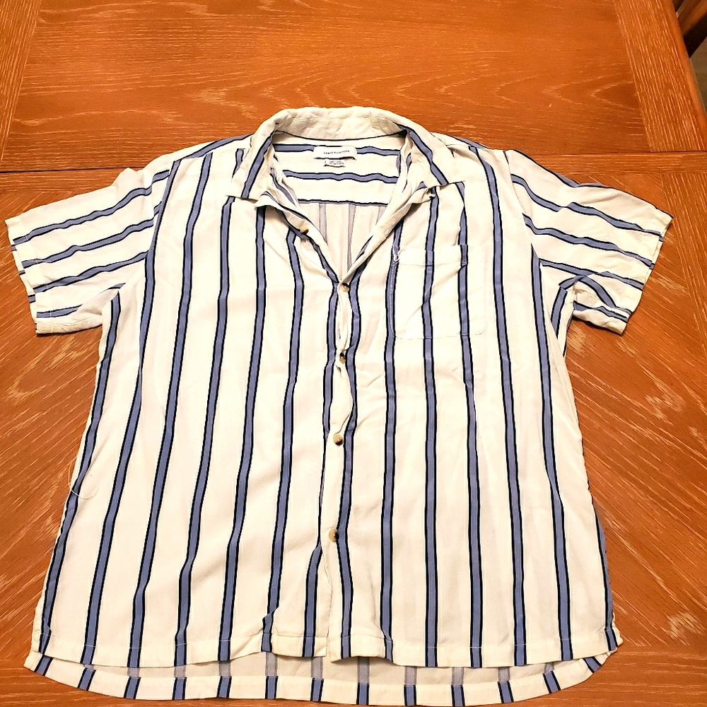 Urban Outfitters White/Blue button up
